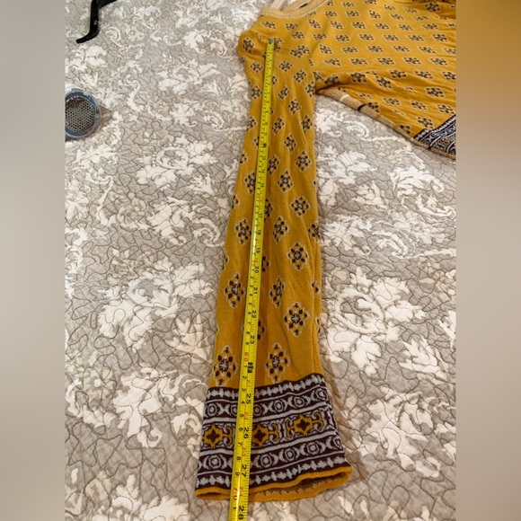 Free People sweater, sz S, gold - Picture 8 of 8